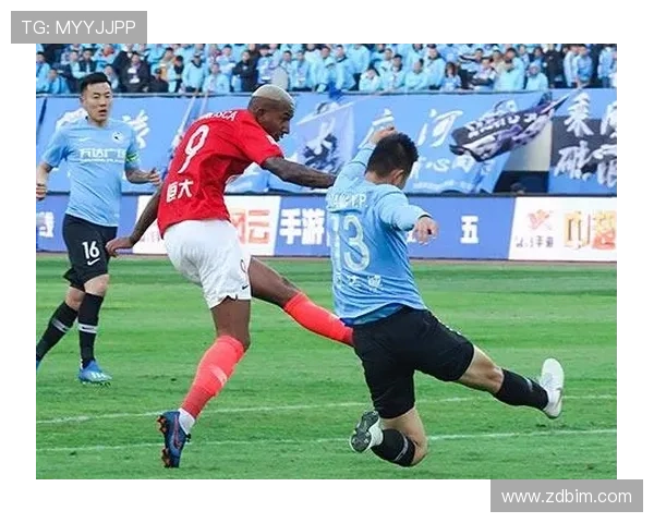 足球明星热议当今最佳球员表现与成就引发的精彩讨论